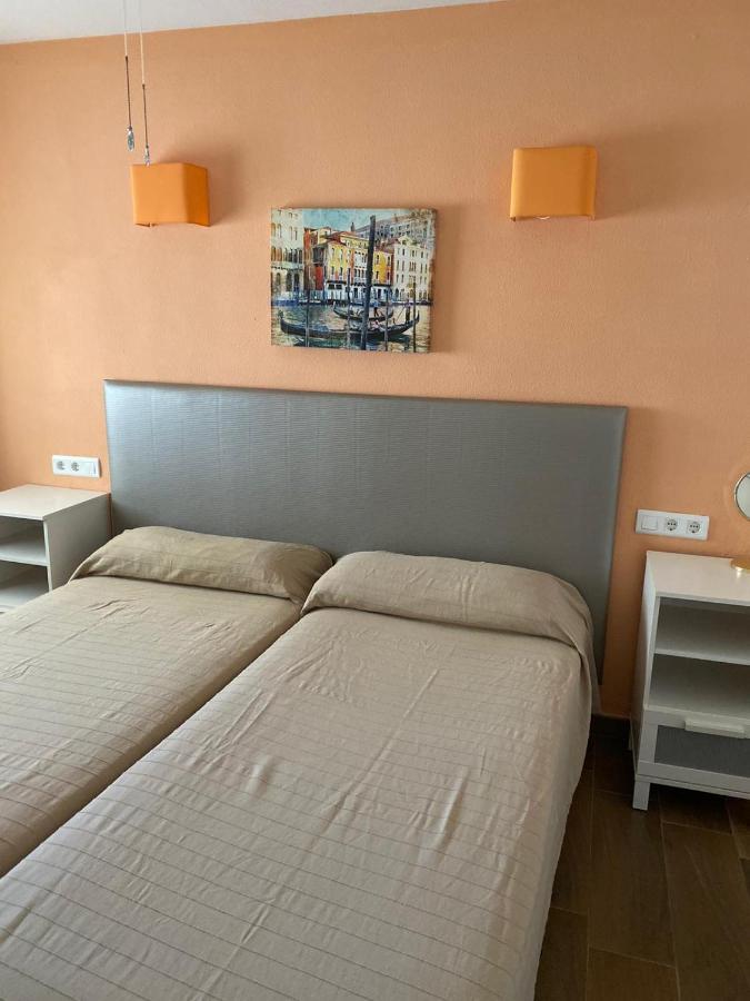 Apartamentos Sol Y Playa Torremolinos Exterior foto